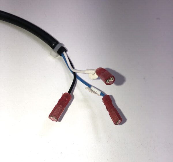 A Bill Validator Cable with red and black wires on it.