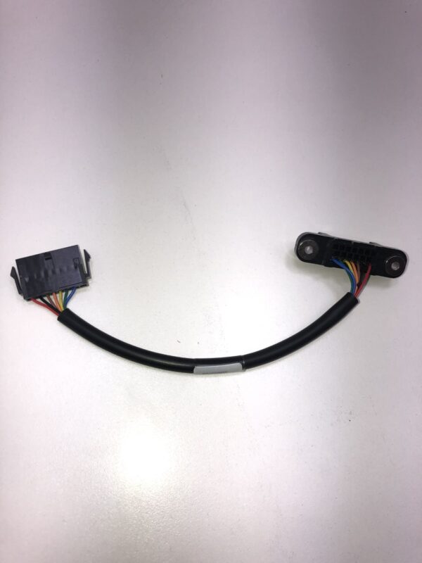 A black Cable for Bill Validator with wires attached to it. See Photo. For use with Pot of Gold Games. BV173