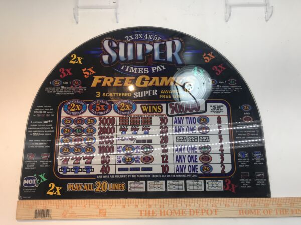 A display of the IGT Double Diamond Belly Glass. 20.25" x 9.5". GETT Part BellyGlass100 with a free game on it.