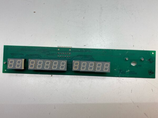 An IGT S2000 Machine 960 Stepper Seven Segment Display w/ Long Bracket with a number of numbers on it.