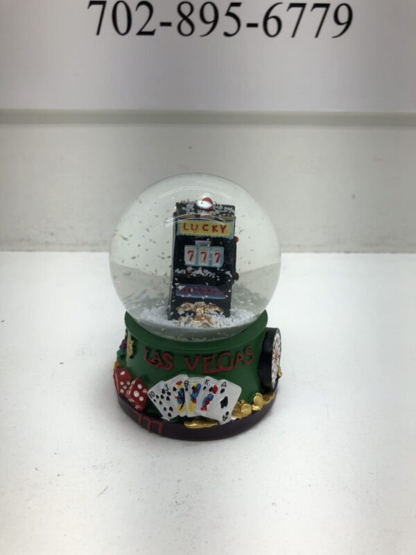 Las Vegas Snow Globe Slot Machine and Welcome to Las Vegas Sign 3.5 Inches Tall. GETT Part CQG110