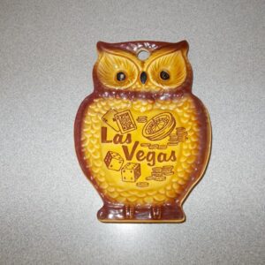 Vintage Las Vegas Nevada travel tourist souvenir ceramic Owl shaped ashtray