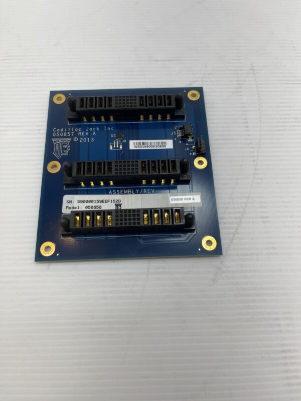 A Backplane for use on AGS Orion games with two connectors on it.